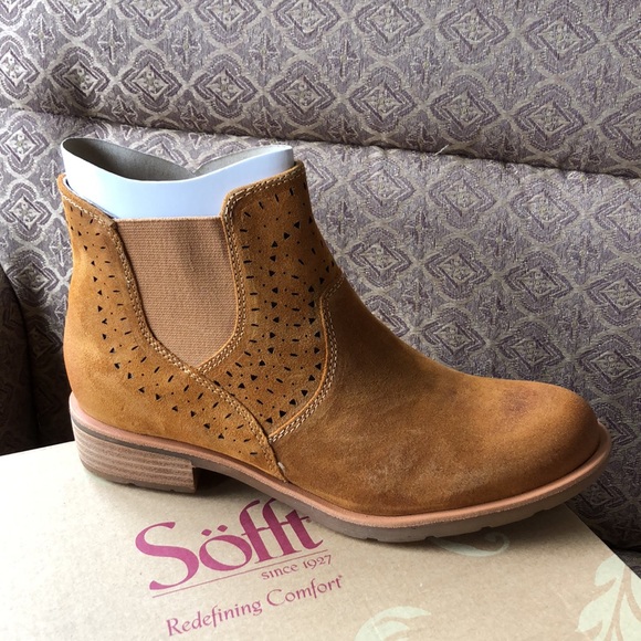 SOFFT new GENUINE SUEADE / LEATHER booties 492SN - Picture 1 of 16